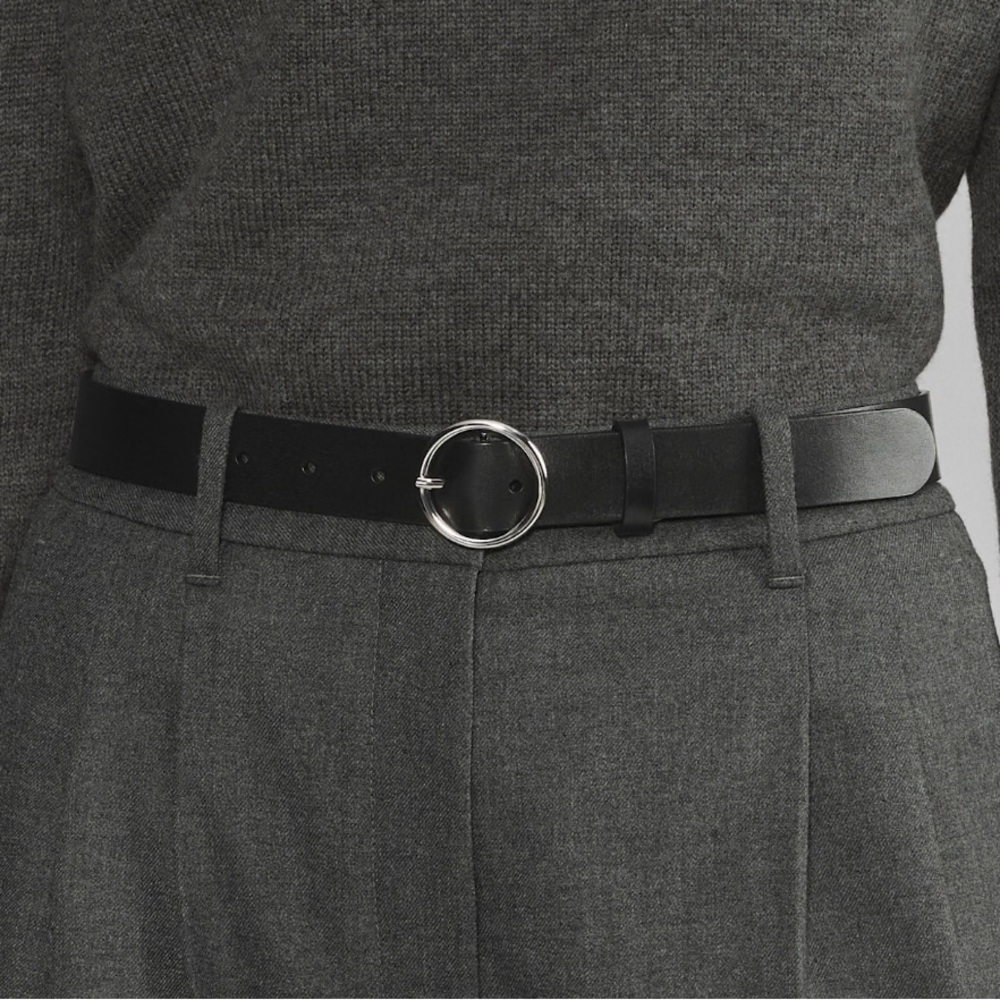 Aritzia Black Leather Belt with Silver Round Buckle